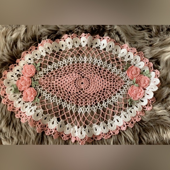 Table cloth - Picture 2 of 2